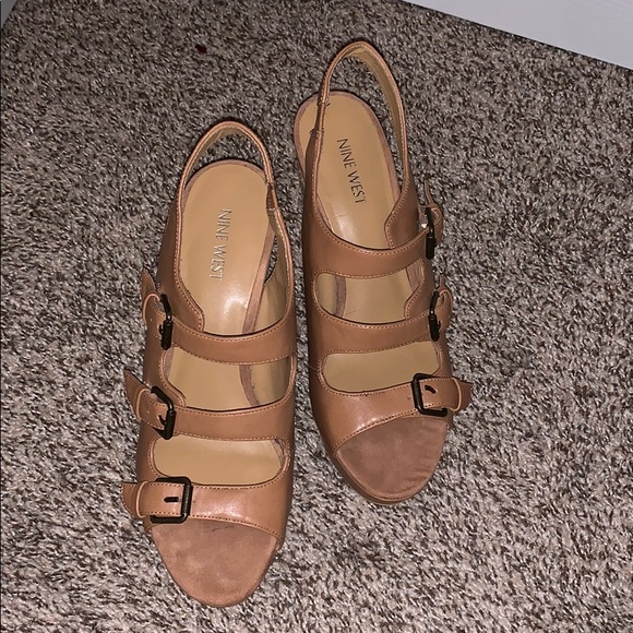 Nine West heels - Picture 2 of 6